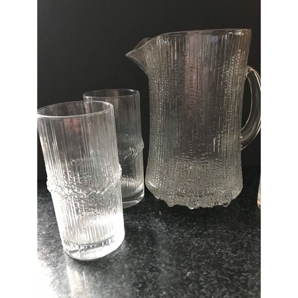 iittala IUltima Thule Ice Lip Pitcher With Four Water Tumblers Design Tapio - Picture 8 of 10